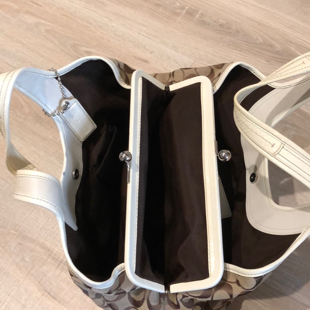 Coach Purse - Picture 2 of 7